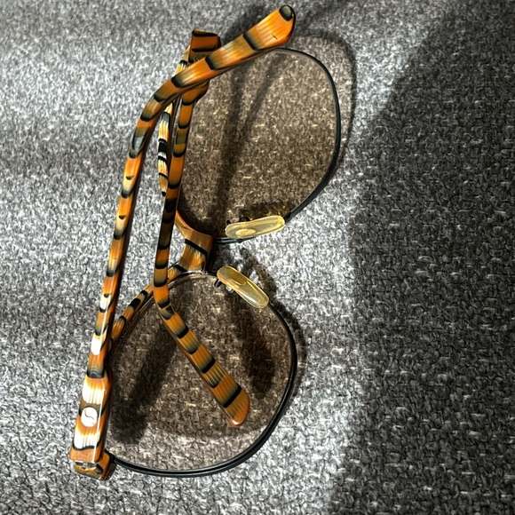 Serengeti Vintage Glasses 😍 - Picture 2 of 8